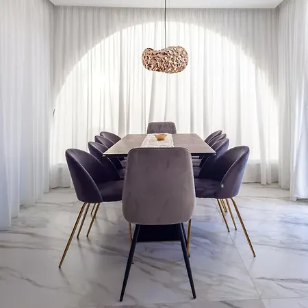 Atlantic Saphire * אדחה